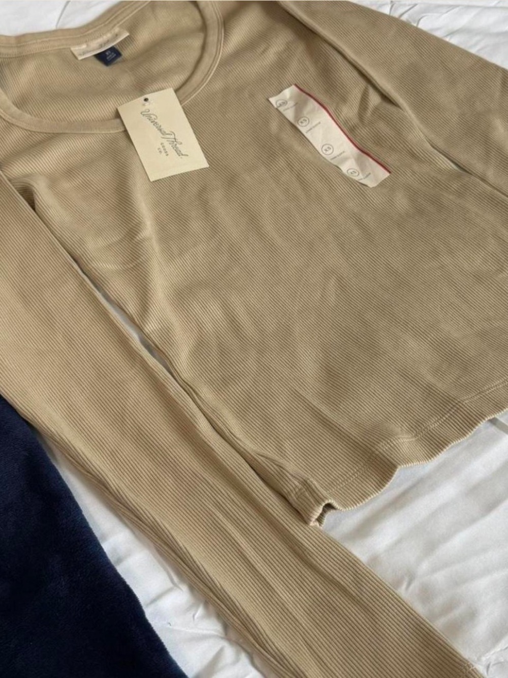 Universal thread ribbed long sleeve